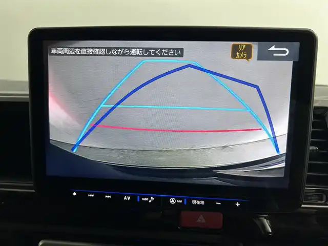 トヨタ ハイエース GL 道央・札幌 2019(令1)年 5.3万km ブラックマイカ ・ワンオーナー/・４WD/・寒冷地仕様/・FLEX仕様/・ALPINE11インチフローディングナビ/　CD/DVD/SD/BT/フルセグ/・ALPINEフリップダウンモニター/・バックカメラ/・ビルトインETC/・衝突軽減ブレーキ/・レーンアシスト/・オートハイビーム/・BARBERO17インチAW/・415コブラ製ステアリング/・415コブラ製内装パネル/・415コブラ製LEDテールレンズ/・Valenti製ハイマウント/・ナスカホワイトレタータイヤ/・FLEX製シートカバー、フロアマット/・FLEX製ベッドキット、テーブルフロア加工/・リアヒーター＆クーラー/・プッシュスタート/・スマートキー/・新車時保証書/・取扱説明書