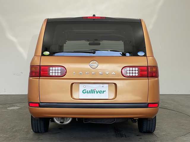 日産 ラフェスタ 20S 兵庫県 2005(平17)年 8.5万km ソレイユオレンジ ・AM/FM/CD/MD/・サンルーフ/・ETC/・ABS/・ハロゲンライト/・リモコンキー/・オートエアコン/・純正フロアマット/・ウォークスルー/・両側スライドドア/・電動格納ミラー/・サイドバイザー/・Wエアバッグ/・保証書/・取扱説明書
