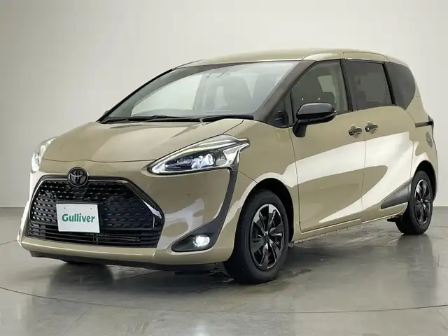 トヨタ シエンタ G グランパー 愛知県 2020(令2)年 1.9万km ベージュ 社外9インチナビ/トヨタセーフティセンス/後席モニター/両側パワースライドドア/ステアリングヒーター/シートヒーター/LEDオートライト/フォグランプ/バックカメラ/ETC/前後ドライブレコーダー/コーナーセンサー/フルセグTV/DVD/衝突被害軽減ブレーキ/カーテンエアバック/禁煙車