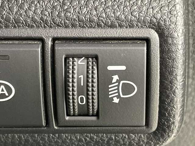 トヨタ カローラツーリング ハイブリッド ダブルバイビー 神奈川県 2021(令3)年 5.4万km ブラックマイカ/ホワイトパールクリスタルシャイン 2トーン ワンオーナー/純正ディスプレイオーディオ/（USB/BT/フルセグTV）/バックカメラ/ハーフレザーシート/前席シートヒーター/PCS/LTA/ACC/PKSB/RSA/LEDヘッドライト/オートライト/オートハイビーム/フォグランプ/電動パーキング/ブレーキオートホールド/前方ドライブレコーダー/プッシュスタート/スマートキー/純正17インチアルミホイール/新車時保証書/取扱説明書/スペアキー