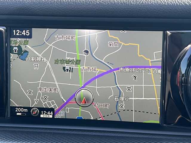 メルセデス・ベンツ ＳＬＣ２００ スポーツ 千葉県 2016(平28)年 5.7万km ブリリアントブルーM 純正ナビ/ワンセグテレビ/バックカメラ/Bluetooth/CD/DVD/USB/ビルトインETC/レダークルーズコントロール/ハーマンカードンサウンド/前方ドライブレコーダー/カーテシライト/オープンカー/ブラインドスポットアシスト/アクティブステアリング/アクティブブレーキ/ABS(アンチロック・ブレーキ・システム)/BAS(ブレーキアシストシステム)/アダクティブブレーキライト/ESP(エレクトロニック・スタビリティ・プログラム)/EBD(電子制御ブレーキングシステム)/盗難防止警報システム/シートヒーター/エアスカーフ/左右メモリー機能付きパワーシート/プッシュスタート/スマートキー/スペアキー１本/アンビエントライト/ステアリングスイッチ/純正アルミホイール/純正フロアマット/取扱説明書/保証書