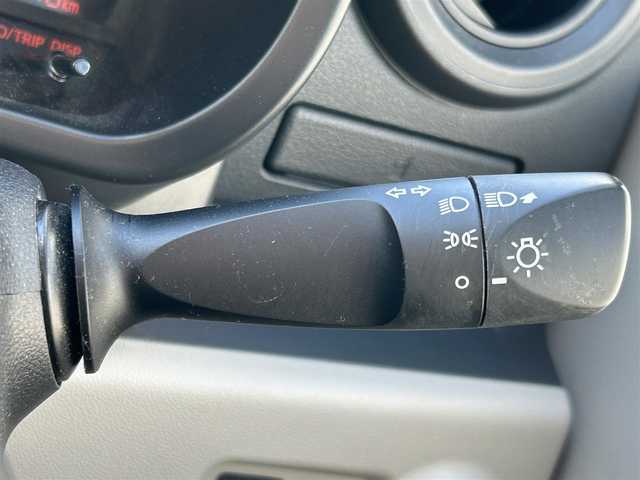 トヨタ パッソ X　S 和歌山県 2020(令2)年 4.1万km ファイアークォーツレッドM 純正7インチナビ/フルセグTV/Bluetooth/CD/DVD/SD/バックカメラ/ビルトインETC/前後ドライブレコーダー/衝突軽減カメラ/コーナーセンサー/エアコンディショナー/電格ミラー/オートライト/オートハイビーム/横滑り防止機能/アイドリングストップ/ドアバイザー/プッシュスタート/スマートキー/スペアキー