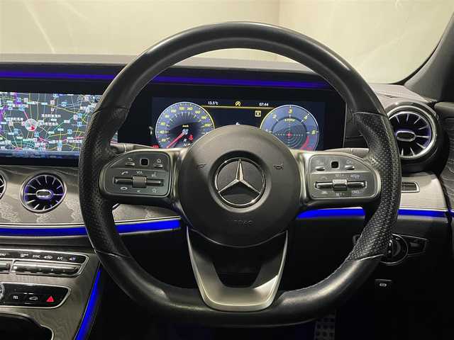 メルセデス・ベンツ ＣＬＳ２２０ｄ スポーツ エクスクルーシブPKG 愛知県 2020(令2)年 5.5万km 黒 パノラミックスライディングルーフ　/Ｂｕｒｍｅｓｔｅｒサウンド　/ヘッドアップディスプレイ　/３６０度カメラ　/ＬＥＤヘッドライト/レーダーセーフティーパッケージ/　ＡＣＣ　/ＬＤＷ　/ＬＫＡ　/ＢＳＷ　/ＥＴＣ２．０