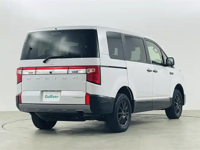 三菱 デリカＤ：５ シャモニー 福島県 2024(令6)年 0.4万km パールⅡ 衝突軽減ブレーキ/・車線逸脱警報装置/・ブラインドスポットモニター/・レーダークルーズコントロール/社外ナビ/・型番:CN-HE02WD/・フルセグTV/Bluetooth/CD/DVD/・全方位カメラ/・ドライブレコーダー/両側パワースライドドア/・パワーバックドア/アイドリングストップ/電子パーキング/・オートホールド/オートサイドステップ/革巻きステアリング/・ステアリングリモコン/・パドルシフト/・ステアリングヒーター/ハーフレザーシート/・シートヒーター(運転席/助手席)/・パワーシート(運転席)/プッシュスタート/・スマートキー/LEDヘッドライト/・オートライト/・フォグライト/社外フロアマット/