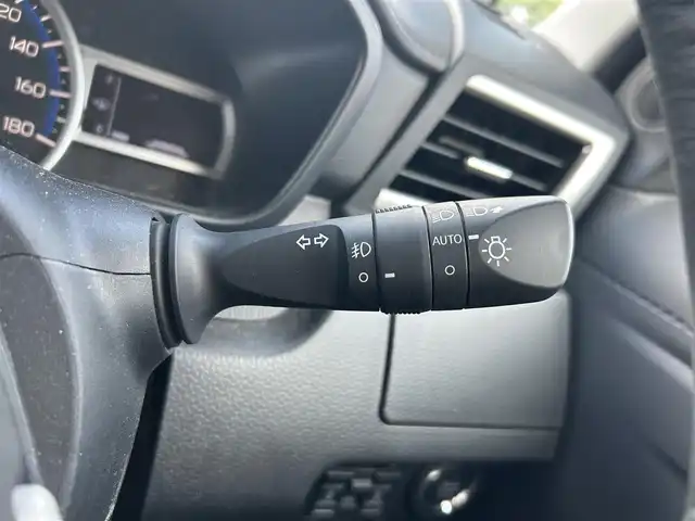 トヨタ ルーミー カスタムG 静岡県 2021(令3)年 3.8万km パールホワイトⅢ 純正8インチナビ/　（フルセグTV/Bluetooth/CD/DVD）/スマートアシスト/プリクラッシュセーフティ/レーンキープアシスト/横滑り防止装置/前後コーナーセンサー/レーダークルーズコントロール/全方位カメラ/バックカメラ/前席シートヒーター/両側パワースライドドア/プッシュスタート/スマートキー/前後ドライブレコーダー/ビルトインETC/純正フロアマット/純正14インチアルミホイール/LEDヘッドライト/取扱説明書