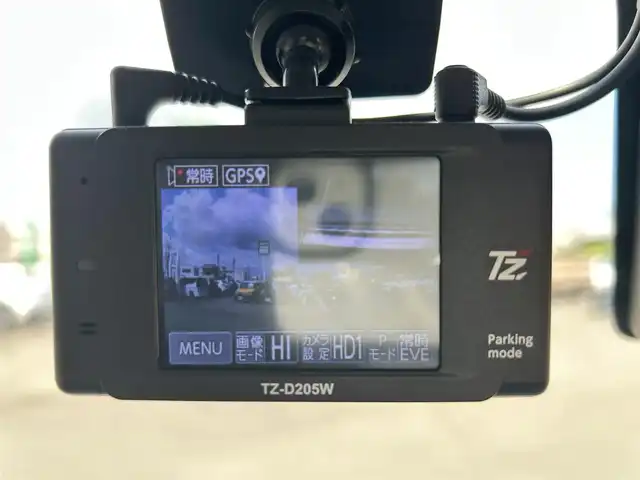 トヨタ ルーミー カスタムG 静岡県 2021(令3)年 3.8万km パールホワイトⅢ 純正8インチナビ/　（フルセグTV/Bluetooth/CD/DVD）/スマートアシスト/プリクラッシュセーフティ/レーンキープアシスト/横滑り防止装置/前後コーナーセンサー/レーダークルーズコントロール/全方位カメラ/バックカメラ/前席シートヒーター/両側パワースライドドア/プッシュスタート/スマートキー/前後ドライブレコーダー/ビルトインETC/純正フロアマット/純正14インチアルミホイール/LEDヘッドライト/取扱説明書