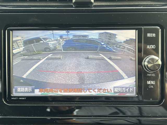 トヨタ プリウス S 沖縄県 2017(平29)年 4.8万km グレーメタリック 純正ナビ・TV・Bluetooth・CD・DVD/バックカメラ/ドライブレコーダー/オートライト/電動格納ミラー/ステアリングスイッチ/サイドバイザー/ウィンカードアミラー