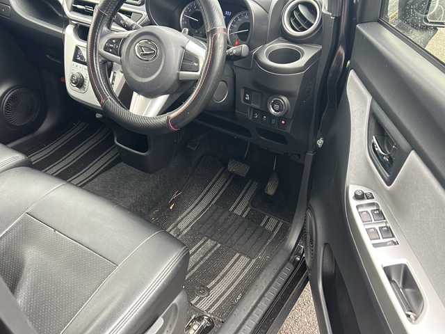 ダイハツ キャスト アクティバ G SAⅡ 秋田県 2016(平28)年 10.1万km ブラックマイカメタリック メモリナビ/BT、CD、DVD、TV/ドライブレコーダー/コーナーセンサー/バックカメラ/純正15インチAWスタッドレスタイヤ/ETC/スペアキー/15インチAWサマータイヤ積込み