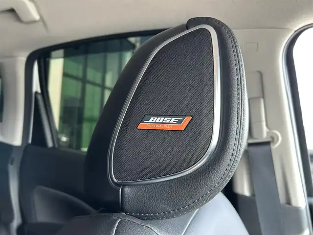 日産 オーラ G レザーエディション 愛媛県 2022(令4)年 4万km ピュアホワイトパール 登録時走行距離：39471km/BOSEスピーカー/メーカーOP純正ナビ/AM/FM/BT/フルセグTV//AppleCarPlay/AndroidAuto/HDMI/USB/ETC2.0/全方位カメラ/前方ドラレコ/追従クルコン/衝突軽減システム/LEDヘッドライト/オートライト/オートハイビーム/エンジンスタートボタン/スマートキー/純正アルミホイール/純正フロアマット/前後コーナーセンサー