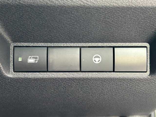 日産 オーラ G レザーエディション 愛媛県 2022(令4)年 4万km ピュアホワイトパール 登録時走行距離：39471km/BOSEスピーカー/メーカーOP純正ナビ/AM/FM/BT/フルセグTV//AppleCarPlay/AndroidAuto/HDMI/USB/ETC2.0/全方位カメラ/前方ドラレコ/追従クルコン/衝突軽減システム/LEDヘッドライト/オートライト/オートハイビーム/エンジンスタートボタン/スマートキー/純正アルミホイール/純正フロアマット/前後コーナーセンサー