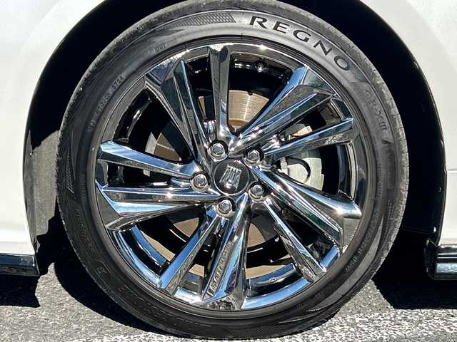 トヨタ クラウン ハイブリッド RS 千葉県 2021(令3)年 3.5万km プレシャスホワイトパール ＴＲＤエアロ　ＴＲＤプッシュボタン　ナビ　全方位カメラ　シートヒーター　ステアヒーター　パワーシート　ＰＣＳ　ＢＳＭ　ＲＣＴＡ　ＲＣＤ　ＨＵＤ　ＲＳＡ　ＥＴＣ　パーキングサポート　フルセグ　ＢＴ