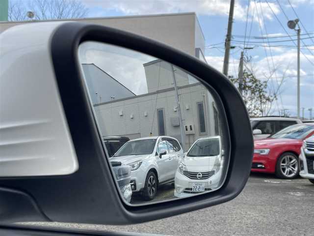 メルセデス・ベンツ Ｃ１８０ ローレウスエディション 宮城県 2018(平30)年 4.2万km ダイヤモンドホワイト /ワンオーナー//メモリナビ//CD/DVD/BT/USB/フルセグテレビ//バックカメラ///レザーシート//前席パワーシート/シートヒーター//レーダークルーズコントロール//パドルシフト//ステアリングパイロット//レーンキープアシスト//ビルトインETC