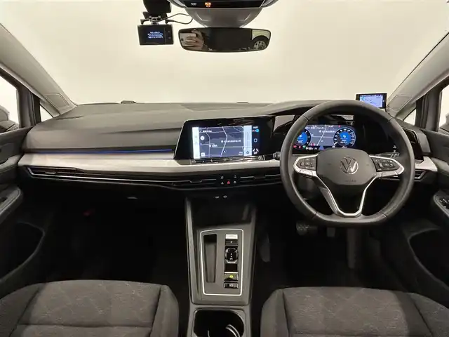 フォルクスワーゲン ＶＷ ゴルフ 岡山県 2024(令6)年 2.1万km グレー 純正メモリーナビ/Bカメラ/Apple Car Play/Android　auto/HUD/シートH/ステアリングH/ACC/BSM/フロントA/レーンチェンジA/ドライバー疲労検知システム/LEDライト/Aライト/AHB/Pシフト/ワイヤレス充電/アンビエントライト/ETC2.0/前後ドラレコ/社外レーダー