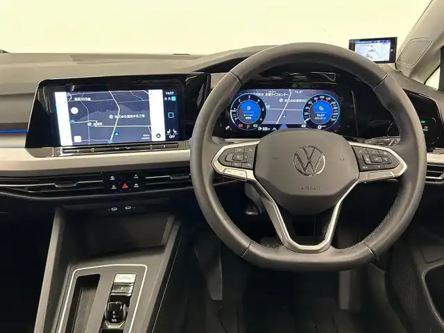 フォルクスワーゲン ＶＷ ゴルフ 岡山県 2024(令6)年 2.1万km グレー 純正メモリーナビ/Bカメラ/Apple Car Play/Android　auto/HUD/シートH/ステアリングH/ACC/BSM/フロントA/レーンチェンジA/ドライバー疲労検知システム/LEDライト/Aライト/AHB/Pシフト/ワイヤレス充電/アンビエントライト/ETC2.0/前後ドラレコ/社外レーダー