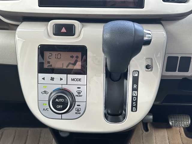 ダイハツ ムーヴ キャンバス G メイクアッフ SA Ⅱ 岐阜県 2017(平29)年 5万km パールホワイトⅢ/ナチュラルベージュマイカメタリック 2トーン /ディーラー8インチワイドSDナビ/(Bluetooth/フルセグTV/DVD/HDMI)//バックカメラ//ドラレコ前//コーナーセンサー//スマートアシストII/(衝突軽減/誤発進抑制前後/先行車発進告知/車線逸脱告知)//両側パワスラ//アイドリングストップ//ビルトインETC//ステアリングオーディオスイッチ//プッシュスタート//スマートキー/(スペアキー×1)//取説//保証書