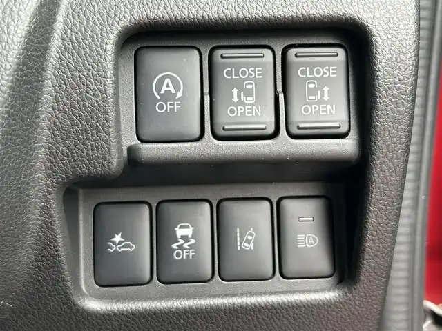 日産 デイズ ルークス ハイウェイスターX Gパッケージ 静岡県 2019(令1)年 4.8万km スパークリングレッド/ブラック 純正メモリナビ/（AM/FM/CD/DVD/BT)/フルセグTV/アラウンドビューモニター/バックカメラ/両側パワースライドドア /エマージェンシーブレーキ/レーンキープアシスト/横滑り防止装置/ETC/純正ドライブレコーダー/前後コーナーセンサー/スマートキー/プッシュスタート/LEDヘッドライト/純正１５インチアルミホイール/取り扱い説明書/保証書