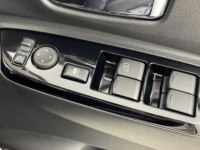 日産 ルークス ハイウェイスター X 千葉県 2020(令2)年 2.5万km フローズンバニラパール 禁煙車/純正ナビ/・CD/DVD/Bluetooth/・全方位カメラ/・デジタルインナーミラー/両側パワースライドドア/プロパイロット/・衝突被害軽減ブレーキ/・レーダークルーズコントロール/・レーンキープアシスト/・車線逸脱警報/・コーナーセンサー/リア席送風機/ステアリングリモコン/ETC/スマートキー/取説・保証書