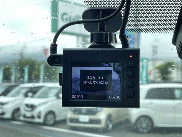 トヨタ アルファード S Cパッケージ 愛媛県 2022(令4)年 2.8万km ホワイトパールクリスタルシャイン Wサンルーフ/プリクラッシュセーフティ/レーダークルーズコントロール/レーントレーシングアシスト/クリアランスソナー /ブラインドスポットモニター/純正8インチディスプレイオーディオ/デジタルインナーミラー/バックカメラ/黒レザーシート/前席シートヒーター/ベンチレーション/前席パワーシート/パワーバックドア/三眼LEDヘッドライト/ウッドコンビステアリング/ステアリングヒーター/ステアリングスイッチ/フロアマット/AC100Vコンセント/ETC