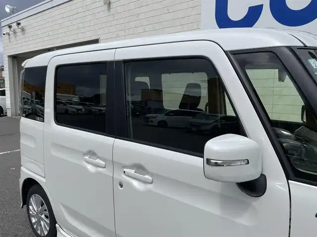 スズキ スペーシア カスタム HYBRID GS 佐賀県 2019(平31)年 10.8万km ピュアホワイトP （株)IDOMが運営する【じしゃロン佐賀店】の自社ローン専用車両になります。/こちらは現金またはオートローンご利用時の価格です。自社ローンご希望の方は別途その旨お申付け下さい/純正7インチナビ/(CD/DVD/Bluetooth/フルセグTV)/片側パワースライドドア/アイドリングストップ/ステアリングリモコン/シートヒーター(運転席)/ベンチシート/14インチアルミホイール/社外ETC/スマートキー/スペアキー1本