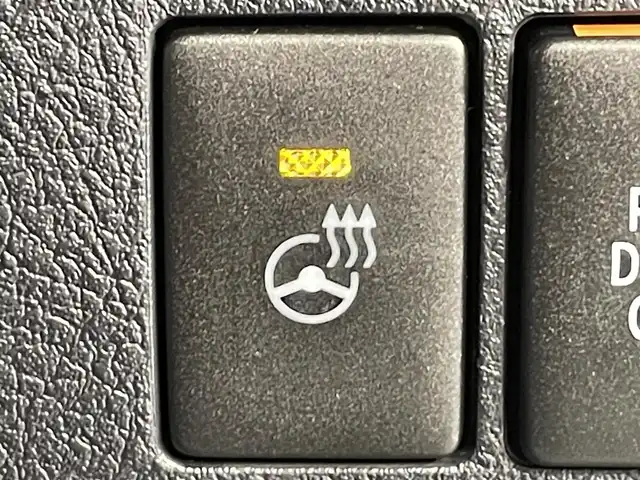 トヨタ ヴェルファイア Z Gエディション 愛知県 2016(平28)年 5.4万km バーニングブラッククリスタルシャインガラスフレーク 純正9インチナビ/（Bluetooth/AM/FM/フルセグTV/Carplay）/サンルーフ/両側電動スライドドア/LEDヘッドライト/ETC/バックカメラ/クルーズコントロール/ステアリングヒーター/パワーシート/電動リアゲート/コーナーセンサー/ハーフレザーシート/純正18インチAW/後席サンシェード/プッシュスタートボタン/スマートキー
