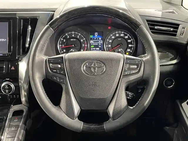 トヨタ ヴェルファイア Z Gエディション 愛知県 2016(平28)年 5.4万km バーニングブラッククリスタルシャインガラスフレーク 純正9インチナビ/（Bluetooth/AM/FM/フルセグTV/Carplay）/サンルーフ/両側電動スライドドア/LEDヘッドライト/ETC/バックカメラ/クルーズコントロール/ステアリングヒーター/パワーシート/電動リアゲート/コーナーセンサー/ハーフレザーシート/純正18インチAW/後席サンシェード/プッシュスタートボタン/スマートキー