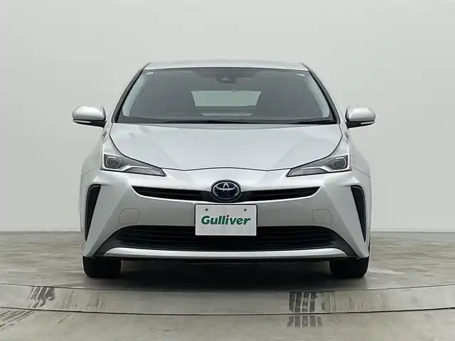 トヨタ プリウス S 宮城県 2019(令1)年 8.1万km シルバーM 純正ナビ　/バックモニター　/ＥＴＣ　/ドライブレコーダー　/アダプティブクルーズコントロール　/ウィンドシールドデアイサー /プリクラッシュセーフティ /レーンディパーチャーアラート /オートハイビーム /LEDヘッドランプ/オートライト/ワンセグTV/Bluetoothオーディオ/スマートキー/禁煙車