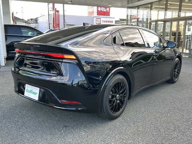 トヨタ プリウス Z 埼玉県 2025(令7)年 0.4万km アティチュードブラックマイカ ワンオーナー/Toyota Safety Sense/ ・プリクラッシュ/ ・レーンアシスト/ ・レーダークルーズコントロール/ ・BSM/ ・クリアランスソナー/ガラスルーフ/純正ナビ/AM/FM/TV/BT/USB/Miracast/ビルトインETC2.0/全方位カメラ/スマホ置くだけ充電/ハンドルヒーター/レザーシート/前席エアシート/パワーバックドア/運転席メモリーシート/LEDヘッドライト/プッシュスタート/スペアキー有り/保証書/取扱説明書