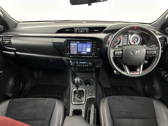 トヨタ ハイラックス Z GRスポーツ 福岡県 2021(令3)年 3.8万km スーパーホワイトⅡ 純正ＤＡナビ　/全方位カメラ　/セーフティセンス　/レーダークルーズコントロール　/パドルシフト　/ハードトノカバー　/ドライブレコーダー/ＥＴＣ　/パワーヒーター　/パワーシート　/ハーフレザーシート　/デュアルオートエアコン