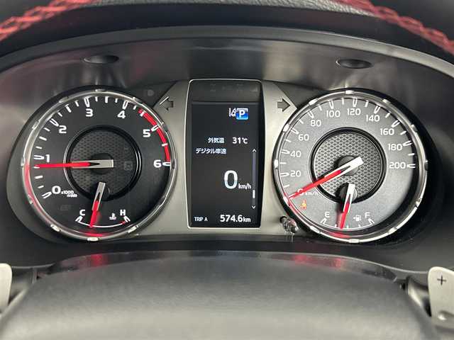 トヨタ ハイラックス Z GRスポーツ 福岡県 2021(令3)年 3.8万km スーパーホワイトⅡ 純正ＤＡナビ　/全方位カメラ　/セーフティセンス　/レーダークルーズコントロール　/パドルシフト　/ハードトノカバー　/ドライブレコーダー/ＥＴＣ　/パワーヒーター　/パワーシート　/ハーフレザーシート　/デュアルオートエアコン
