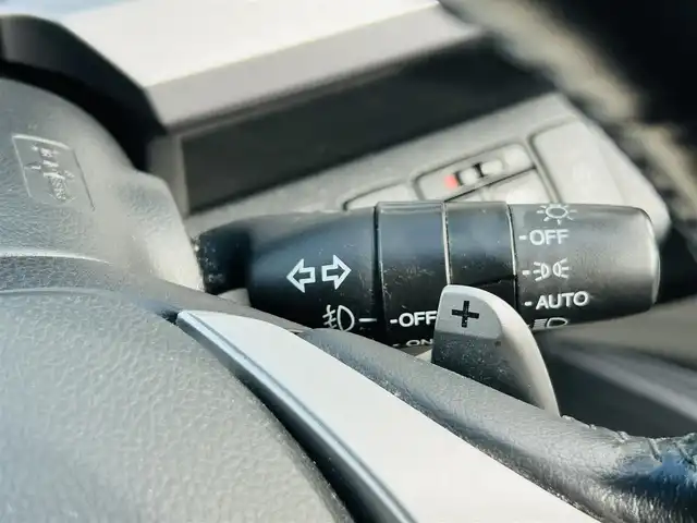 ホンダ ステップワゴン スパーダ Z 岡山県 2013(平25)年 12.8万km ホワイトオーキッドパール (株)IDOMが運営する【じしゃロン岡山店】の自社ローン専用車両です。こちらは現金またはオートローンご利用時の価格です。 自社ローンご希望の方は別途その旨お申し付け下さい/＊ナビ/＊両側パワスラ/＊ETC/＊TV/＊バックカメラ/＊ドラレコ/＊パドルシフト