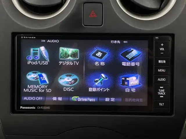 日産 ノート X FOUR 新潟県 2014(平26)年 6.8万km スーパーブラック 4WD/社外ナビ/　　フルセグ/CD/DVD/SD/スマートキー/電格ミラー/ETC