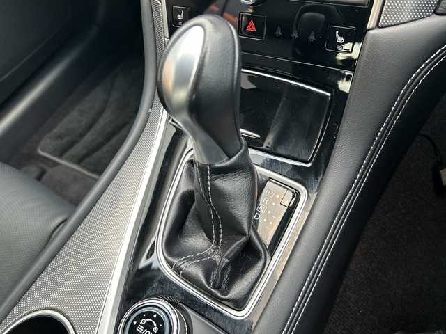 日産 スカイライン ハイブリッド 350GT Type SP 大阪府 2014(平26)年 6.4万km ダークメタルグレー エマージェンシーブレーキ　全方位カメラ　インテリジェントクルーズコントロール　レザーシート　パワーシート　シートヒーター　シートメモリ　ＢＳＭ　フルセグＴＶ　ＣＤ　ＤＶＤ　ＬＥＤオートヘッドライト　純正ホイール　純正オーディオ　純正フロアマット　プッシュスタート　スマートキー　スペアキー1　ETC