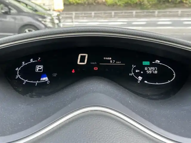 日産 セレナ ハイウェイスター Sハイブリッド 神奈川県 2013(平25)年 6.8万km ブリリアントホワイトパール 登録時走行距離67297km/純正SDナビ(型番MM12-W)/　【CD/DVD/ワンセグTV】/バックカメラ/クルーズコントロール(追従走行なし)/横滑り防止/両側パワースライドドア/ETC/オートライト/フォグランプ/スマートキー/プッシュスタート/純正アルミホイール 16インチ/ドアバイザー/ウインカーミラー/純正フロアマット/リアプライバシーガラス/スペアキー×1【スマートキー】/保証書/取扱説明書