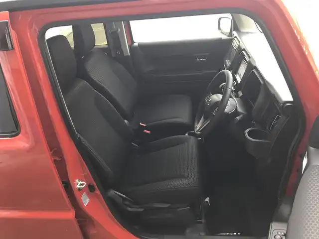 スズキ ハスラー タフワイルド・ターボ 和歌山県 2025(令7)年 0.1万km オレンジⅡ 走行距離　580km（登録時）/純正8インチナビ（CN-HZ8A5)/（AM、FM、CD、DVD、Bluetooth、USB、TV）/スズキセーフティーサポート/・デュアルカメラブレーキ/・車線逸脱抑制機能/・ハイビームアシスト/・アダプティブクルーズコントロール/・誤発進抑制機能/・リアパーキングセンサー/純正前後ドライブレコーダー/LEDヘッドライト/前席シートヒーター/純正15インチホイール/パーソナルテーブル/荷室内アクセサリーソケット/電動格納ミラー/ステアリングスイッチ/プッシュスタート/取扱説明書/保証書