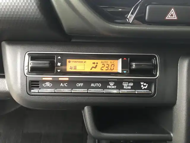 スズキ ハスラー タフワイルド・ターボ 和歌山県 2025(令7)年 0.1万km オレンジⅡ 走行距離　580km（登録時）/純正8インチナビ（CN-HZ8A5)/（AM、FM、CD、DVD、Bluetooth、USB、TV）/スズキセーフティーサポート/・デュアルカメラブレーキ/・車線逸脱抑制機能/・ハイビームアシスト/・アダプティブクルーズコントロール/・誤発進抑制機能/・リアパーキングセンサー/純正前後ドライブレコーダー/LEDヘッドライト/前席シートヒーター/純正15インチホイール/パーソナルテーブル/荷室内アクセサリーソケット/電動格納ミラー/ステアリングスイッチ/プッシュスタート/取扱説明書/保証書