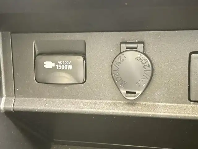 トヨタ アルファードハイブリット X 千葉県 2019(令1)年 5.8万km ホワイトパールクリスタルシャイン 禁煙車/モデリスタエアロ（F/S/R）/純正１０型ナビ（NSZN-Z68T）/AM＆FM＆Bluetooth＆フルセグTV＆CD＆DVD/両側電動スライドドア　/トヨタセーフティセンス　/プリクラッシュセーフティ/レーダークルーズコントロール　/ビルトインＥＴＣ/レザー調シートカバー（ベージュ）　/１００Ｖ電源　/純正フロアマット　/ＬＥＤヘッドライト/バックカメラ/アイドリングストップ/ウィンカーミラー/ドアバイザー/プッシュスタート