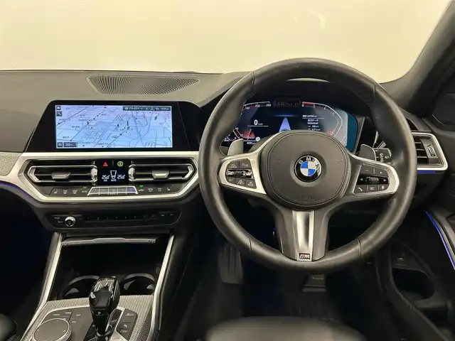 ＢＭＷ ３２０ｄ xDrive ツーリング Mスポーツ 岡山県 2019(令1)年 2.5万km アルピンホワイトⅢ ワンオーナー　/純正ＨＤＤナビ　/Ｂカメラ　/デジタルメーター　/ハーフレザーシート　/シートヒーター　/ACC　/BSM/正面衝突警告　/側面衝突警告　/車線逸脱警告　/ステアリングサポート　/アクティブPDC/アンビエントライト　/ワイヤレス充電/PDC/パークベンチレーション/AppleCarPlay/PWシート/ミラーＥＴＣ/純正19インチAW/コンフォートアクセス/レインセンサー/前後ドラレコ