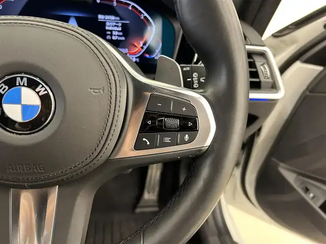 ＢＭＷ ３２０ｄ xDrive ツーリング Mスポーツ 岡山県 2019(令1)年 2.5万km アルピンホワイトⅢ ワンオーナー　/純正ＨＤＤナビ　/Ｂカメラ　/デジタルメーター　/ハーフレザーシート　/シートヒーター　/ACC　/BSM/正面衝突警告　/側面衝突警告　/車線逸脱警告　/ステアリングサポート　/アクティブPDC/アンビエントライト　/ワイヤレス充電/PDC/パークベンチレーション/AppleCarPlay/PWシート/ミラーＥＴＣ/純正19インチAW/コンフォートアクセス/レインセンサー/前後ドラレコ