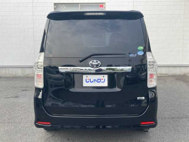 トヨタ ヴォクシー ZS 煌Ⅱ 三重県 2012(平24)年 9.6万km ブラック (株)IDOMが運営する【じしゃロン四日市店】の自社ローン専用車両になります。こちらは現金またはオートローンご利用時の価格です。自社ローンご希望の方は別途その旨お申付け下さい/ALPINE8型ワイドHDDナビ/フルセグTV/（CD/DVD/AM/FM/SD/HDD/BT)/フリップダウンモニター/両側パワースライドドア/バックカメラ/ETC/パドルシフト/DUALエアコン/ステアリングスイッチ/スマートキー2つ/エンジンプッシュスタート/電動格納ウィンカーミラー
