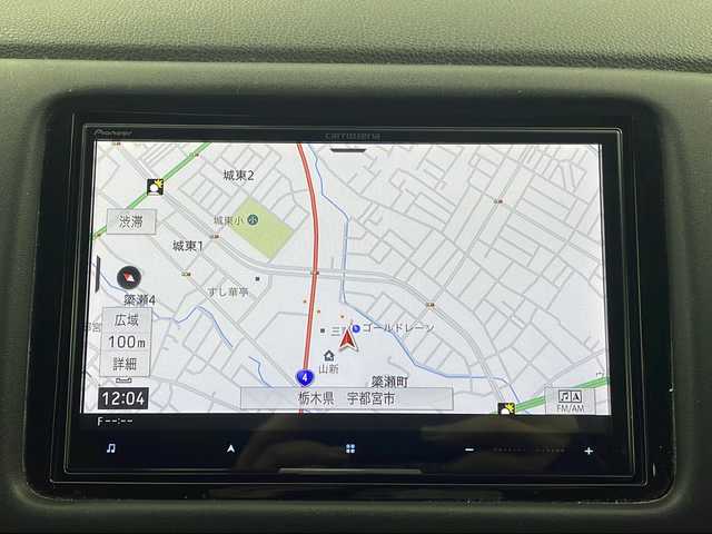 ホンダ ヴェゼル X ホンダセンシング 栃木県 2021(令3)年 2.6万km クリスタルブラックパール 社外ディスプレイオーディオ/　 ナビ/Biluetooth/AM/FM/フルセグTV/バックカメラ/ビルトインETC/ホンダセンシング /・アダプティブクルーズ/・衝突軽減ブレーキ/・レーンキープ/純正ドライブレコーダー/純正16インチAW/純正フロアマット/オートライト/LEDヘッドライト/フォグランプ/電子パーキング/プッシュスタート/スマートキー/スペア１本