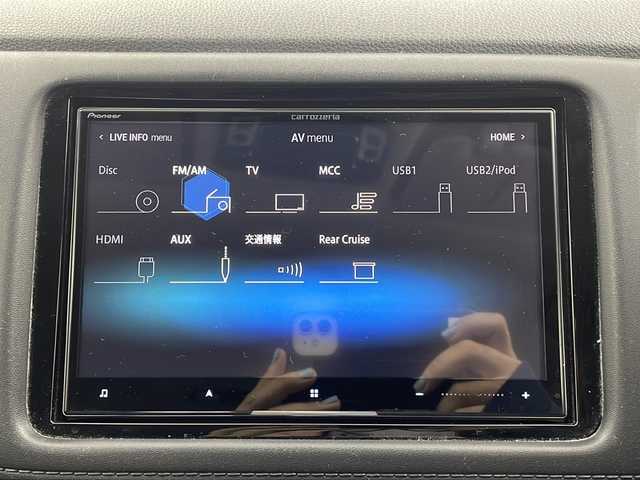 ホンダ ヴェゼル X ホンダセンシング 栃木県 2021(令3)年 2.6万km クリスタルブラックパール 社外ディスプレイオーディオ/　 ナビ/Biluetooth/AM/FM/フルセグTV/バックカメラ/ビルトインETC/ホンダセンシング /・アダプティブクルーズ/・衝突軽減ブレーキ/・レーンキープ/純正ドライブレコーダー/純正16インチAW/純正フロアマット/オートライト/LEDヘッドライト/フォグランプ/電子パーキング/プッシュスタート/スマートキー/スペア１本