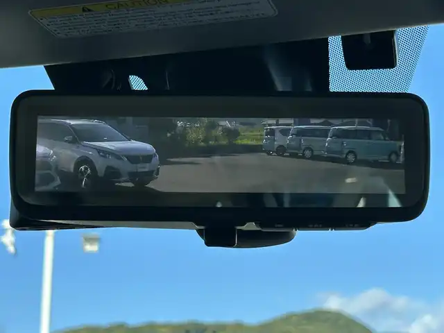 スバル フォレスター プレミアム 鹿児島県 2019(令1)年 4.2万km クリスタルホワイトP 社外ＳＤナビ/　　CD/DVD/BT/フルセグ/バックカメラ/サイドカメラ/純正ドライブレコーダー/純正18インチアルミホイール/LEDヘッドライト/アイドリングストップ/クルーズコントロール/電動リアゲート/社外ETC2.0/全席シートヒーター