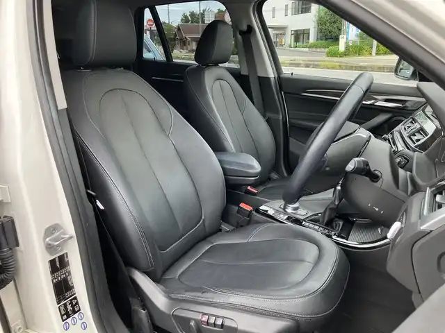 ＢＭＷ Ｘ１ xDrive 18d xライン ハイライン 広島県 2017(平29)年 2.7万km アルピンホワイトⅢ アドバンストアクティブセーフティパッケージ/コンフォートパッケージ/ハイラインパッケージ/純正ナビ/バックカメラ/革シート/アダブティブクルーズコントロール/パワーバックドア/ヘッドアップディスプレイ/パワーシート（運転席・助手席）/シートヒーター（運転席・助手席）/LEDヘッドライト/オートライト/ミラーインETC/Bluetooth/新車保証書/取扱説明書/スペアキー