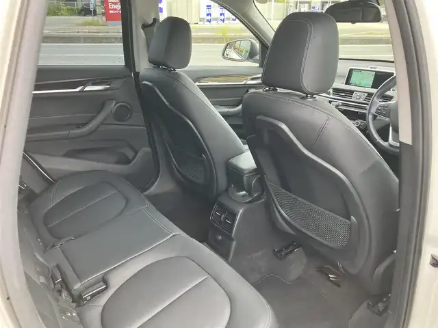ＢＭＷ Ｘ１ xDrive 18d xライン ハイライン 広島県 2017(平29)年 2.7万km アルピンホワイトⅢ アドバンストアクティブセーフティパッケージ/コンフォートパッケージ/ハイラインパッケージ/純正ナビ/バックカメラ/革シート/アダブティブクルーズコントロール/パワーバックドア/ヘッドアップディスプレイ/パワーシート（運転席・助手席）/シートヒーター（運転席・助手席）/LEDヘッドライト/オートライト/ミラーインETC/Bluetooth/新車保証書/取扱説明書/スペアキー
