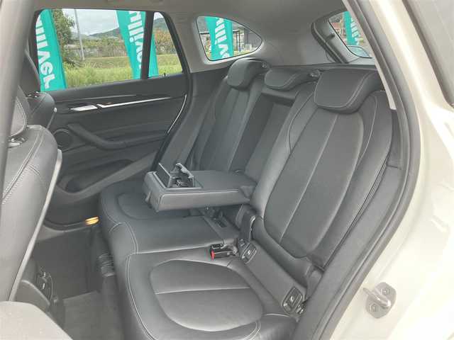 ＢＭＷ Ｘ１ xDrive 18d xライン ハイライン 長野県 2017(平29)年 2.7万km アルピンホワイトⅢ アドバンストアクティブセーフティパッケージ/コンフォートパッケージ/ハイラインパッケージ/純正ナビ/バックカメラ/革シート/アダブティブクルーズコントロール/パワーバックドア/ヘッドアップディスプレイ/パワーシート（運転席・助手席）/シートヒーター（運転席・助手席）/LEDヘッドライト/オートライト/ミラーインETC/Bluetooth/新車保証書/取扱説明書/スペアキー