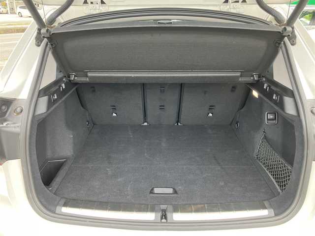 ＢＭＷ Ｘ１ xDrive 18d xライン ハイライン 長野県 2017(平29)年 2.7万km アルピンホワイトⅢ アドバンストアクティブセーフティパッケージ/コンフォートパッケージ/ハイラインパッケージ/純正ナビ/バックカメラ/革シート/アダブティブクルーズコントロール/パワーバックドア/ヘッドアップディスプレイ/パワーシート（運転席・助手席）/シートヒーター（運転席・助手席）/LEDヘッドライト/オートライト/ミラーインETC/Bluetooth/新車保証書/取扱説明書/スペアキー