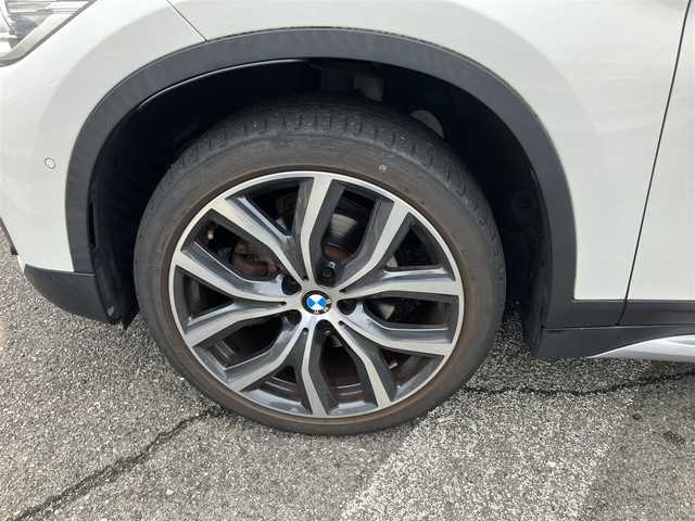 ＢＭＷ Ｘ１ xDrive 18d xライン ハイライン 長野県 2017(平29)年 2.7万km アルピンホワイトⅢ アドバンストアクティブセーフティパッケージ/コンフォートパッケージ/ハイラインパッケージ/純正ナビ/バックカメラ/革シート/アダブティブクルーズコントロール/パワーバックドア/ヘッドアップディスプレイ/パワーシート（運転席・助手席）/シートヒーター（運転席・助手席）/LEDヘッドライト/オートライト/ミラーインETC/Bluetooth/新車保証書/取扱説明書/スペアキー