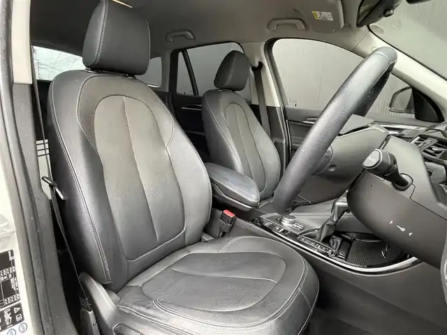 ＢＭＷ Ｘ１ xDrive 18d xライン ハイライン 長野県 2017(平29)年 2.7万km アルピンホワイトⅢ アドバンストアクティブセーフティパッケージ/HUD（ヘッドアップディスプレイ）/コンフォートパッケージ/ハイラインパッケージ/純正HDDナビ/バックカメラ/黒革シート/インテリジェントセーフティ/アクティブクルーズコントロール/パワーバックドア/ヘッドアップディスプレイ/パワーシート（運転席・助手席）/シートヒーター（運転席・助手席）/LEDヘッドライト/オートライト/パークディスタンスコントロール/ミラーインETC/Bluetooth/新車保証書/取扱説明書/スペアキー