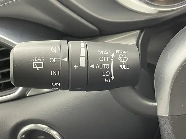 マツダ ＣＸ－５ XD Lパッケージ 熊本県 2017(平29)年 12.8万km スノーフレイクホワイトパールマイカ サンルーフ　/純正ナビ（ＣＤ・ＤＶＤ・ＢＴ・ＳＤ・ＵＳＢ）/バックカメラ　/ＥＴＣ　/レーダークルーズコントロール　/ＤＡＭＤエアロ（Ｆ・Ｓ・Ｒ）/前席シートヒーター　/前後クリアランスソナー/パワーバックドア/レーンキープアシスト/アイドリングストップ/ブラインドスポットモニター/純正フロアマット/純正19インチAW/オートライト/LEDヘッドライト/フォグランプ/スマートキー/プッシュスタート/スペアキー1本/保証書/取扱説明書