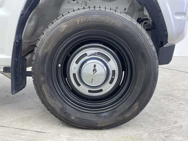 スズキ ジムニー XC 三重県 2020(令2)年 2.5万km ピュアホワイトP /禁煙車//社外フロントバンパー//社外DEAN製アルミホイール//社外グリル//純正8型ナビ/　フルセグTV/Bluetooth/CD/DVD//スズキセーフティーサポート//純正LEDヘッドライト//社外シートカバー//シートヒーター//オートエアコン//バックカメラ//スマートキー//クルーズコントロール//社外フロアマット//ドラレコ//スマートキー//スペアキー//アイドリングストップ//ドアバイザー